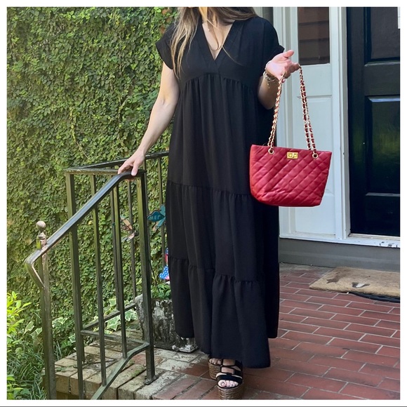 Chic Gold chain Embossed Red Tote Bag - Picture 4 of 4